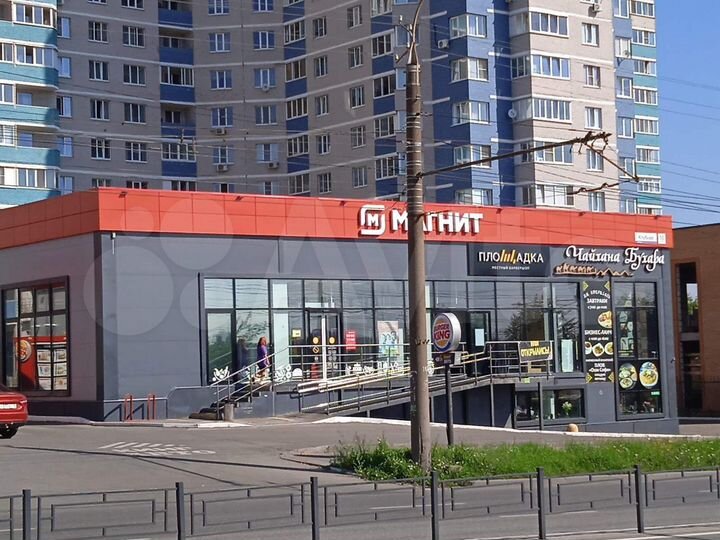 Торговое помещение, 997.5 м²