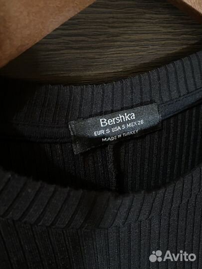 Платье в рубчик bershka