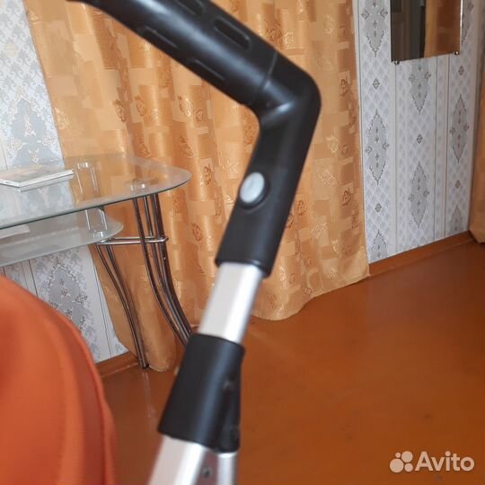 Продам детскую коляску
