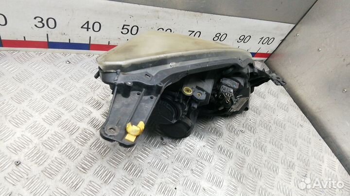 Фара Opel Vectra C (2002-2008)