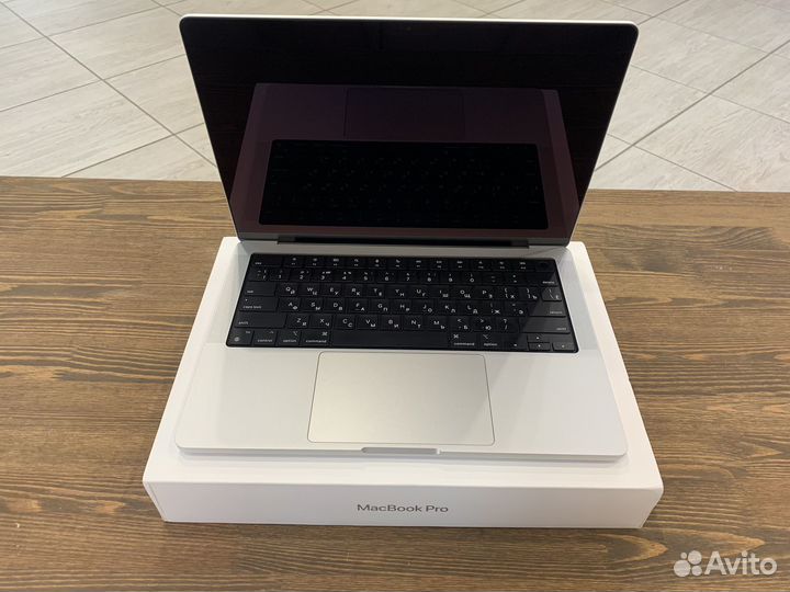 Ноутбук Apple Macbook pro 14 M1 Pro (Гарантия)