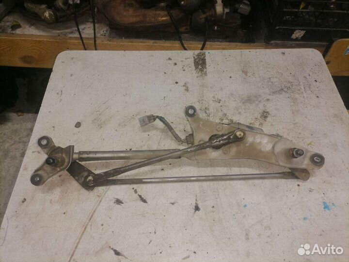 Трапеция дворников Toyota Camry 40 левруль