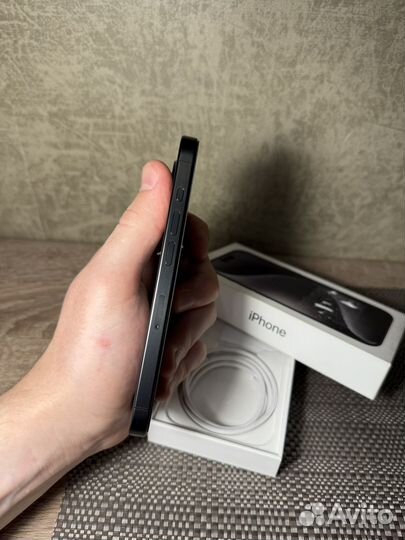 iPhone 15 Pro, 512 ГБ