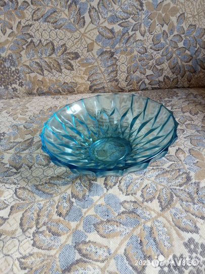 Ваза для фруктов цветное стекло СССР