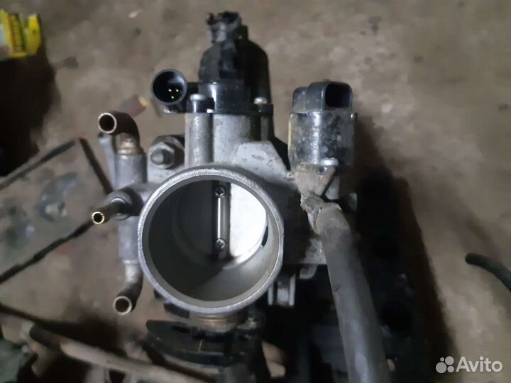 Дроссельная заслонка priora