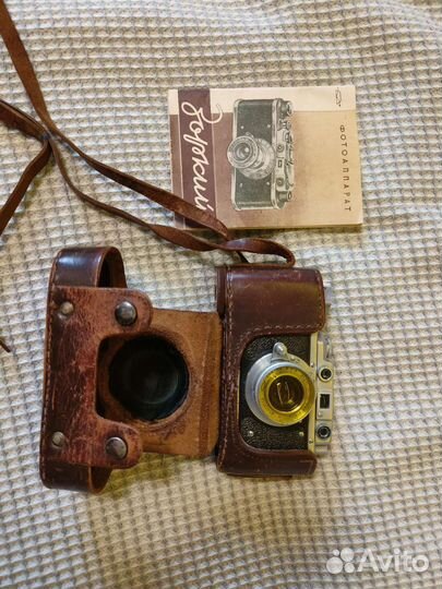 Пленочный фотоаппарат зенит