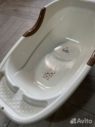 Ванночка для купания с подставкой