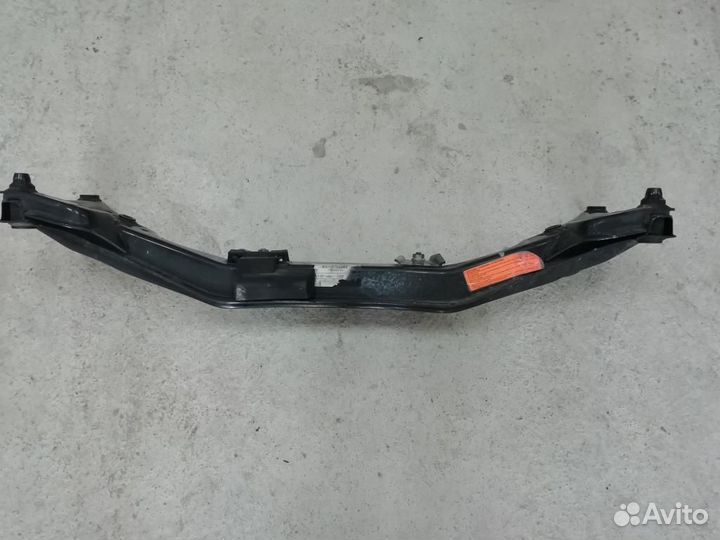 Балка подмоторная BMW E46