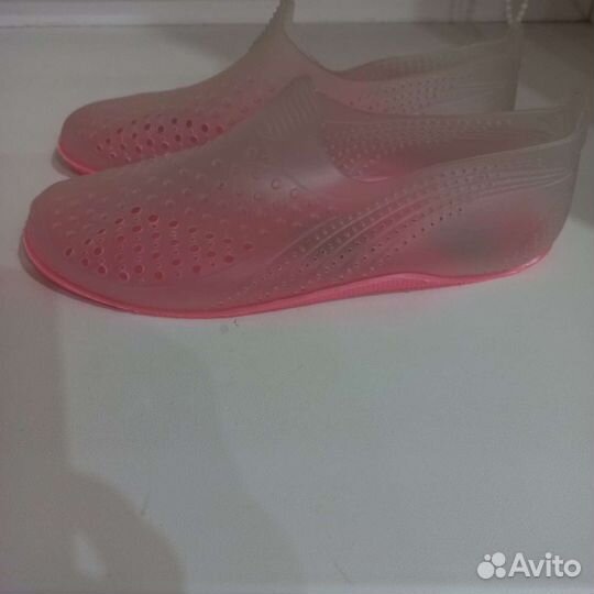 Обувь для купания в море, пляжа