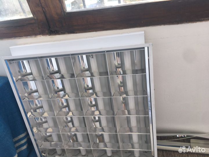 Светильник потолочный бу