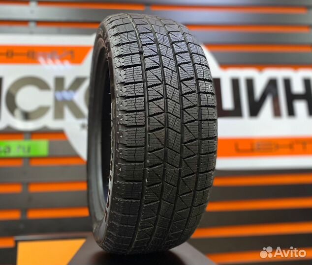 Royal Black Royal Ice 285/65 R17