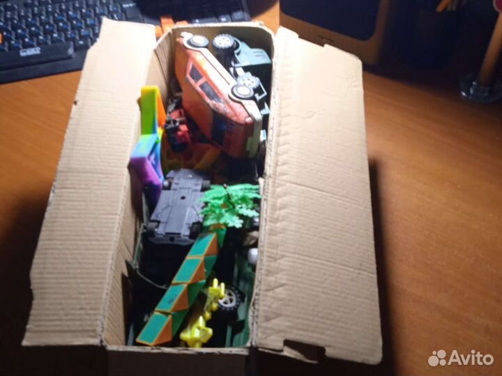 Коробка игрушек