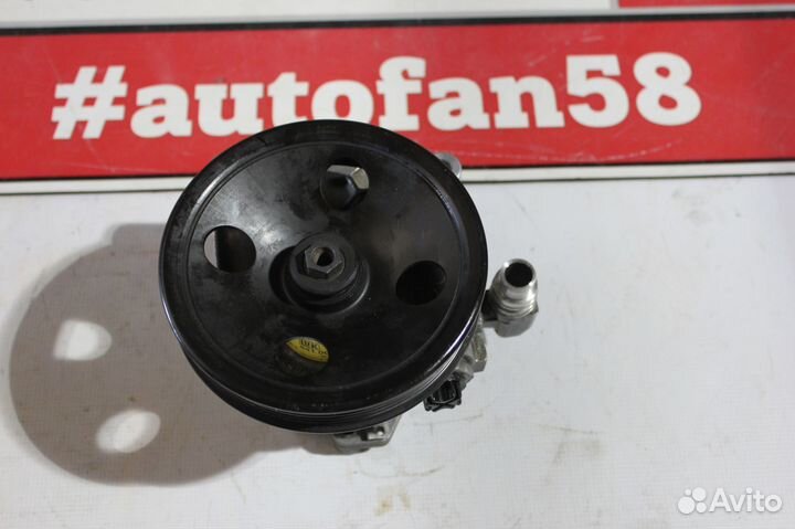 Насос гидроусилителя Mercedes ML (W163) 1998- 2005