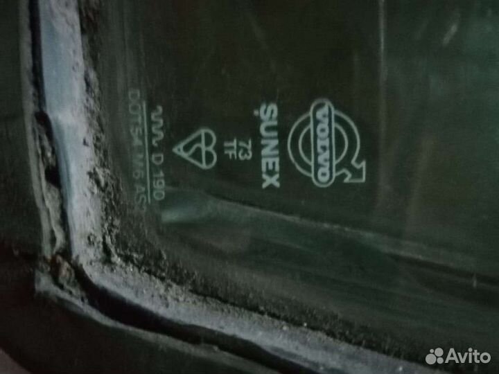 Стекла боковые и задних дверей Volvo 145-245