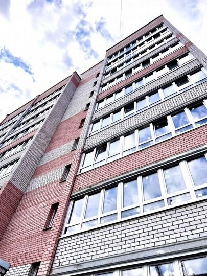 3-к. квартира, 79,1 м², 1/10 эт.