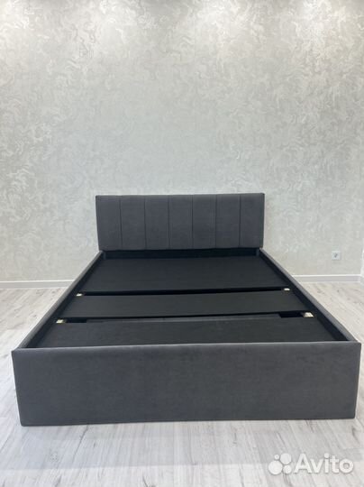 Мягкая кровать