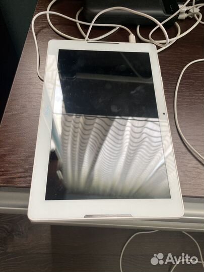 Продам 2шт acer iconia one