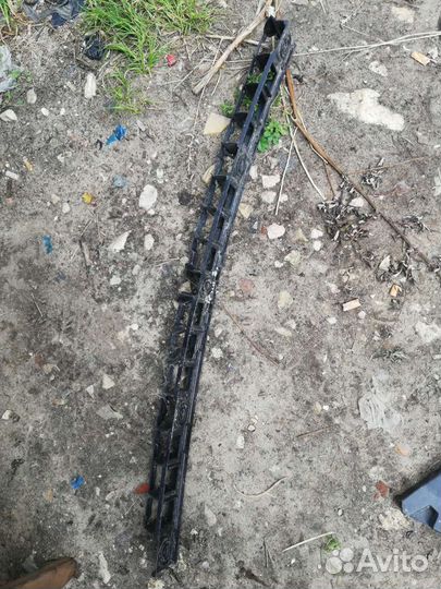 Кронштейн бампера Шкода Рапид