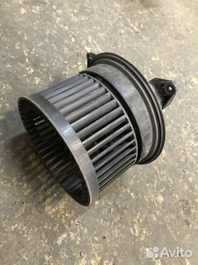 Моторчик печки Ford Mondeo 3