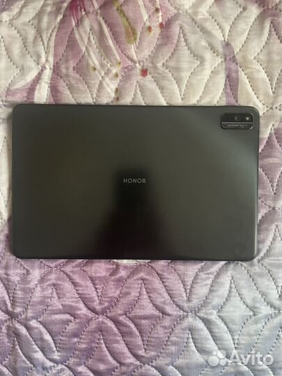 Honor PAD V6