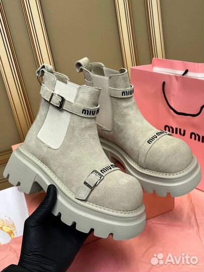 Зимние сапоги miu miu