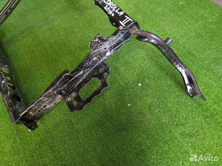 Телевизор Toyota Corolla 180