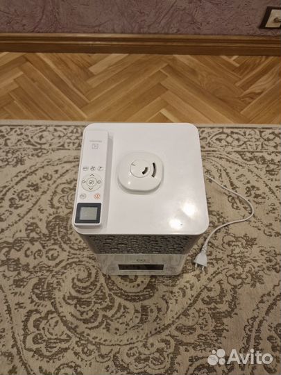 Воздухоувлажнитель Electrolux EHU-3715D (в ремонт)