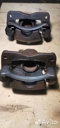 Суппорт передний toyota yaris