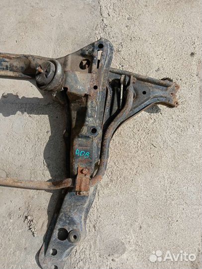 Подрамник передний Opel Omega B
