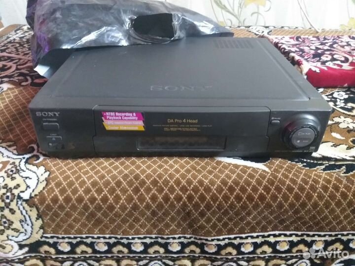 Видеомагнитофон sony