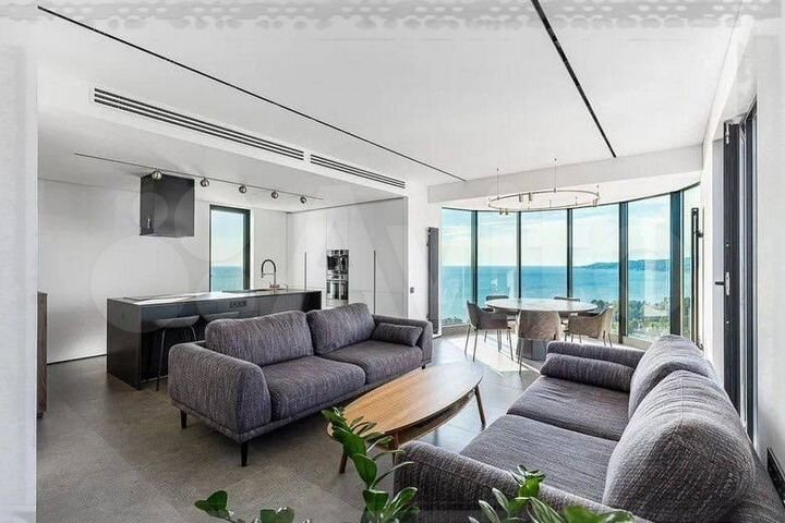 4-к. квартира, 230 м², 20/20 эт.