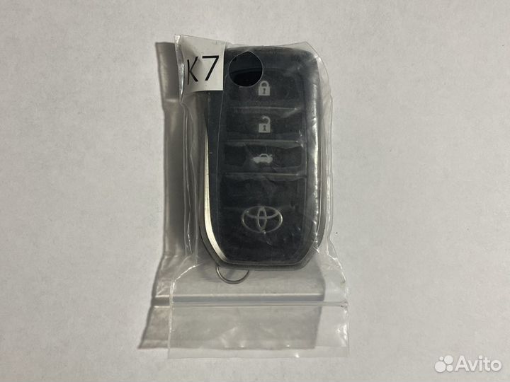 Смарт ключ Камри 55