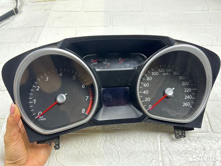 Панель приборов Ford Mondeo 2.0L duratec-HE 2008