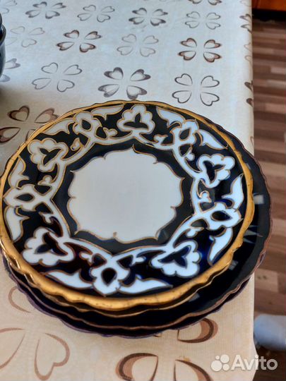 Посуда в восточном стиле блюдо, пиала, тарелки