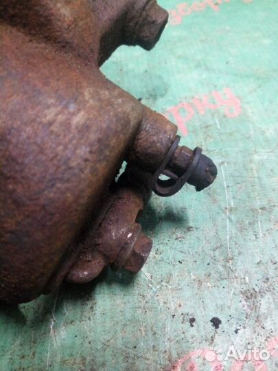 Суппорт передний правый Byd F3 2008