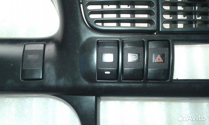 Киа спектра кнопки аварийки обогрев заднего стекла