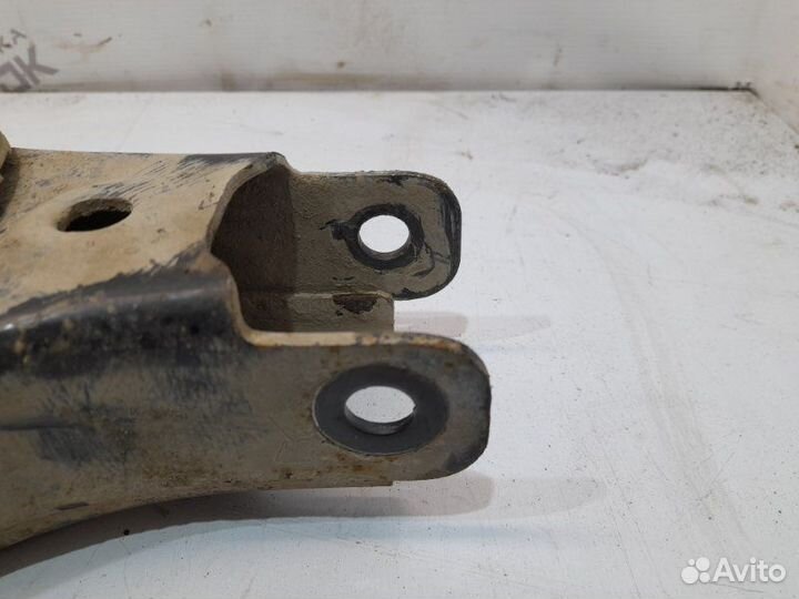 Рычаг задний поперечный задний правый Kia Sorento