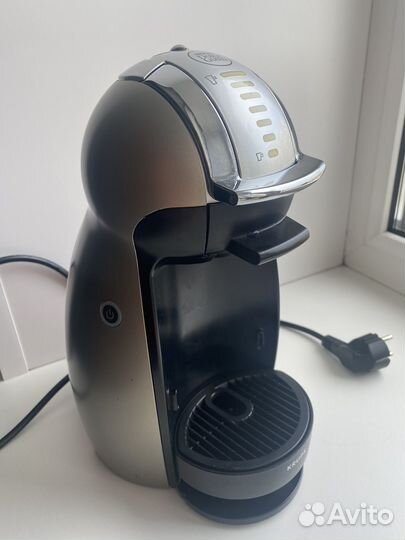 Кофеварка капсульная dolce gusto