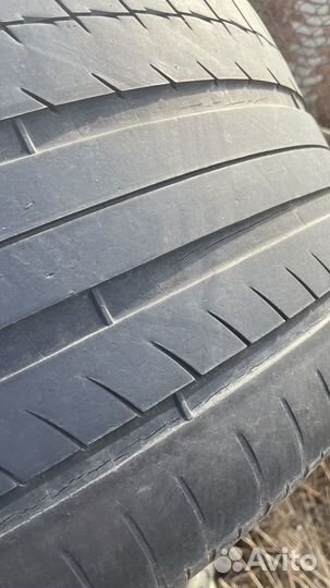 Michelin Pilot Sport 295/35 R20