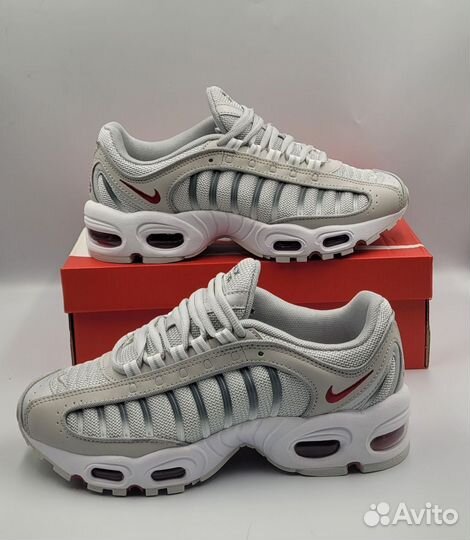 Кроссовки Nike Air Max Tailwind 4