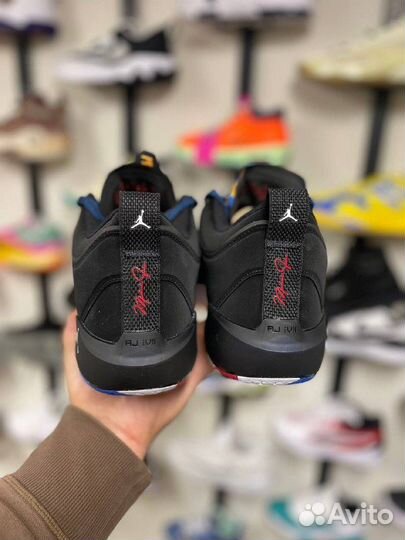 Баскетбольные кроссовки Jordan 37 low