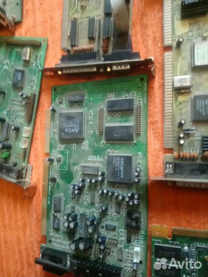 Раритетные комплектующие от старого компьютера