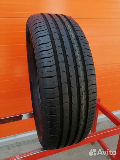 Continental ContiPremiumContact 5 235/65 R17 104V