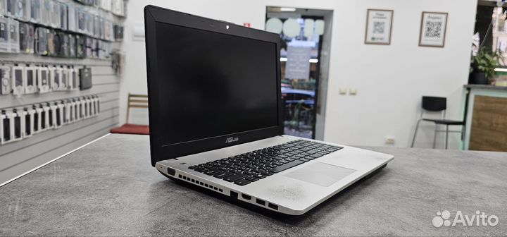 Ноутбук Asus N56JV 15.6
