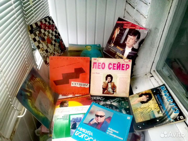 Проигрыватель винила СССР