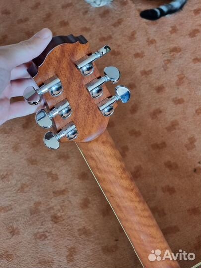 Корейская акустическая гитара Crafter