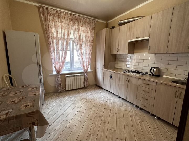 1-к. квартира, 45 м², 1/4 эт.
