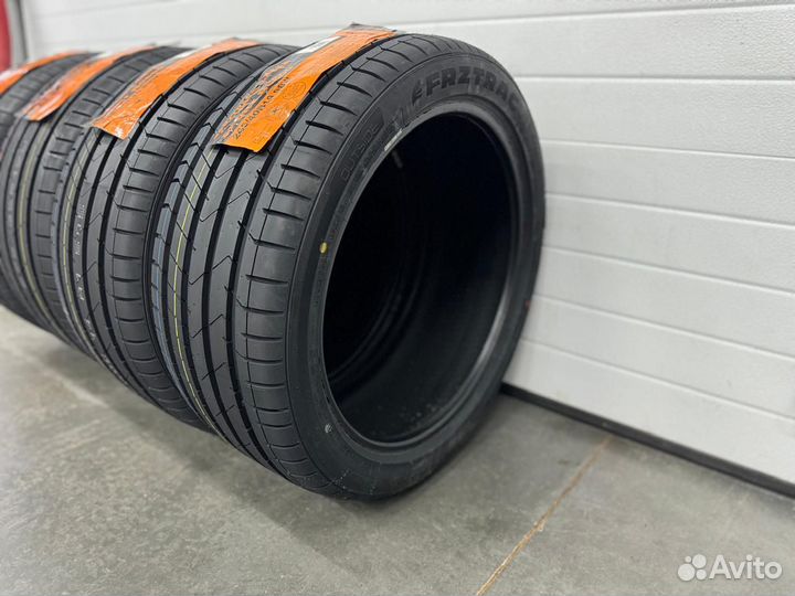 Frztrac Sport RC600 275/35 R19 и 245/40 R19 101W