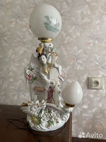 Японская статуэтка с лампой большая ретро