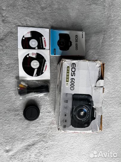 Зеркальный фотоаппарат canon 600d